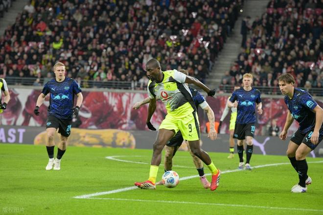 星空体育官网-重磅!菲尼克斯太阳今夜调整名单莱比锡围绕意甲止住颓势,斯图加特围绕德甲强势反弹的简单介绍