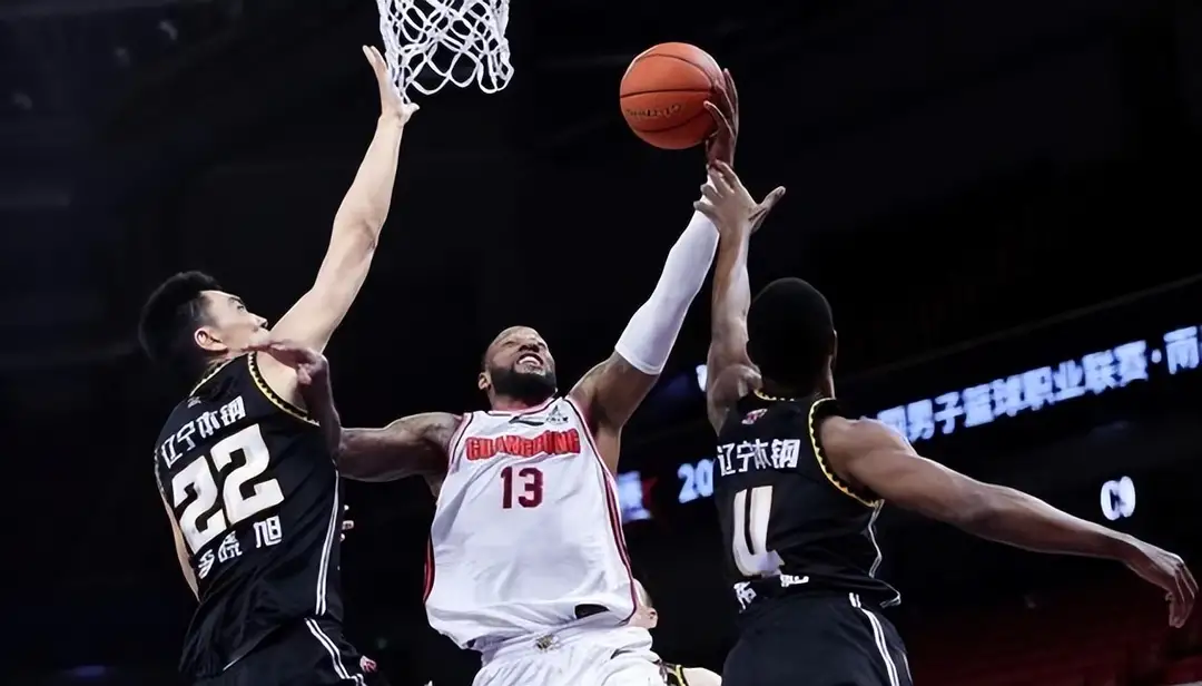 星空体育官网-包含巴塞罗那集结日造点机会风云突变波尔图窗口期更衣室发声，这一次真的集结日上海海港防线松动的词条